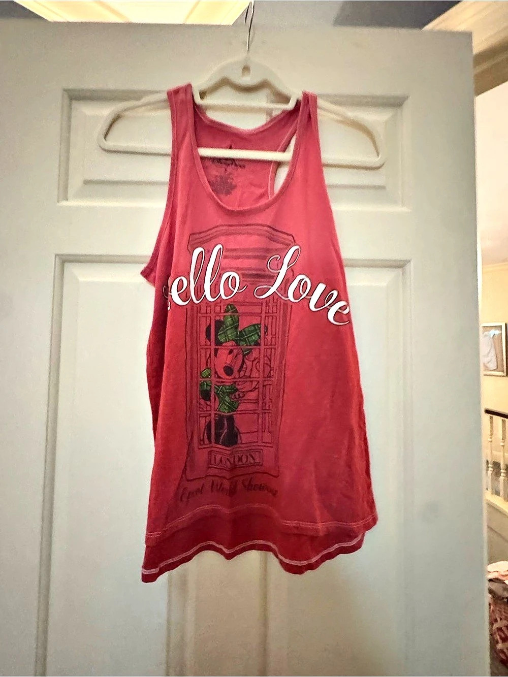 Disney Parks Minnie Mouse Hello Love London Phone Booth Tank Top Tank Top Pink